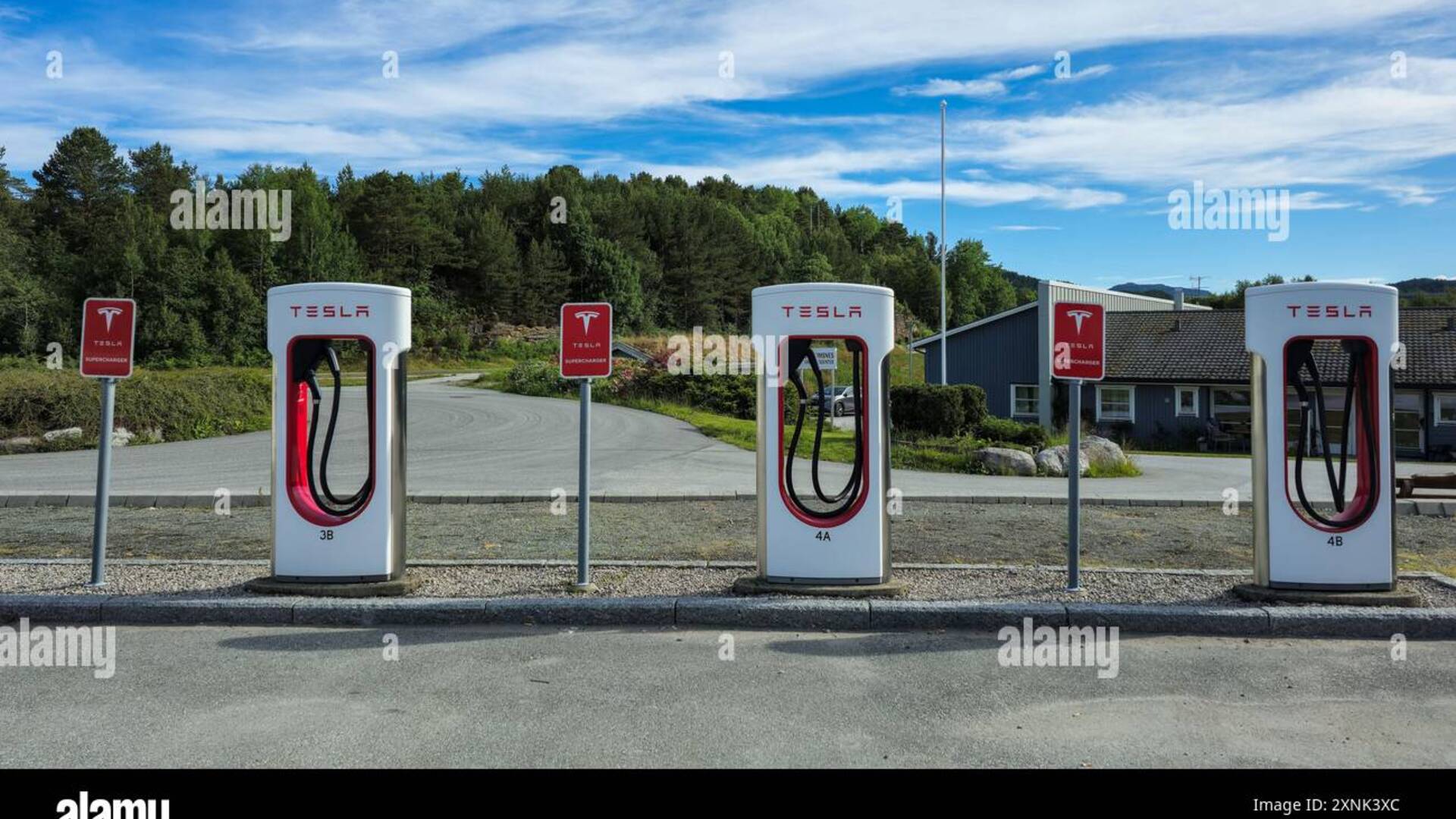 101 Second Street Garage - Tesla Destination charging station in San Francisco, CA
